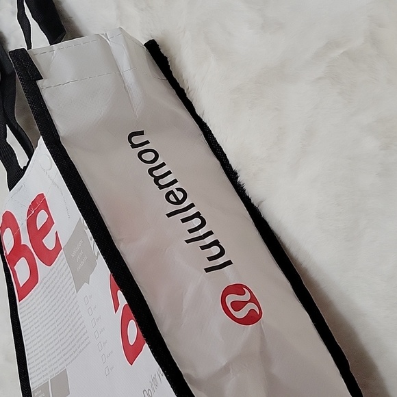 Lululemon Shopping Bag - Picture 2 of 6